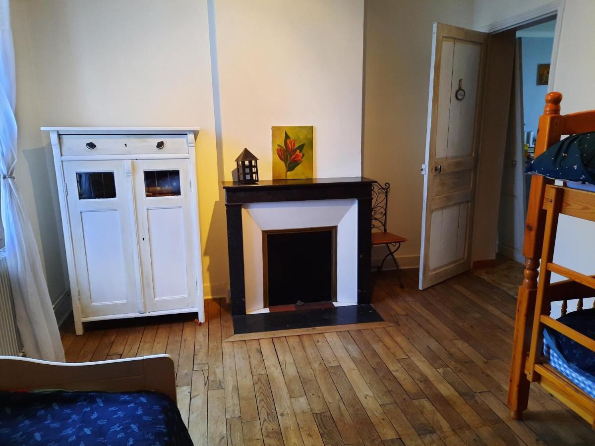 Joli Appartement Meuble Paray-le-Monial Bagian luar foto
